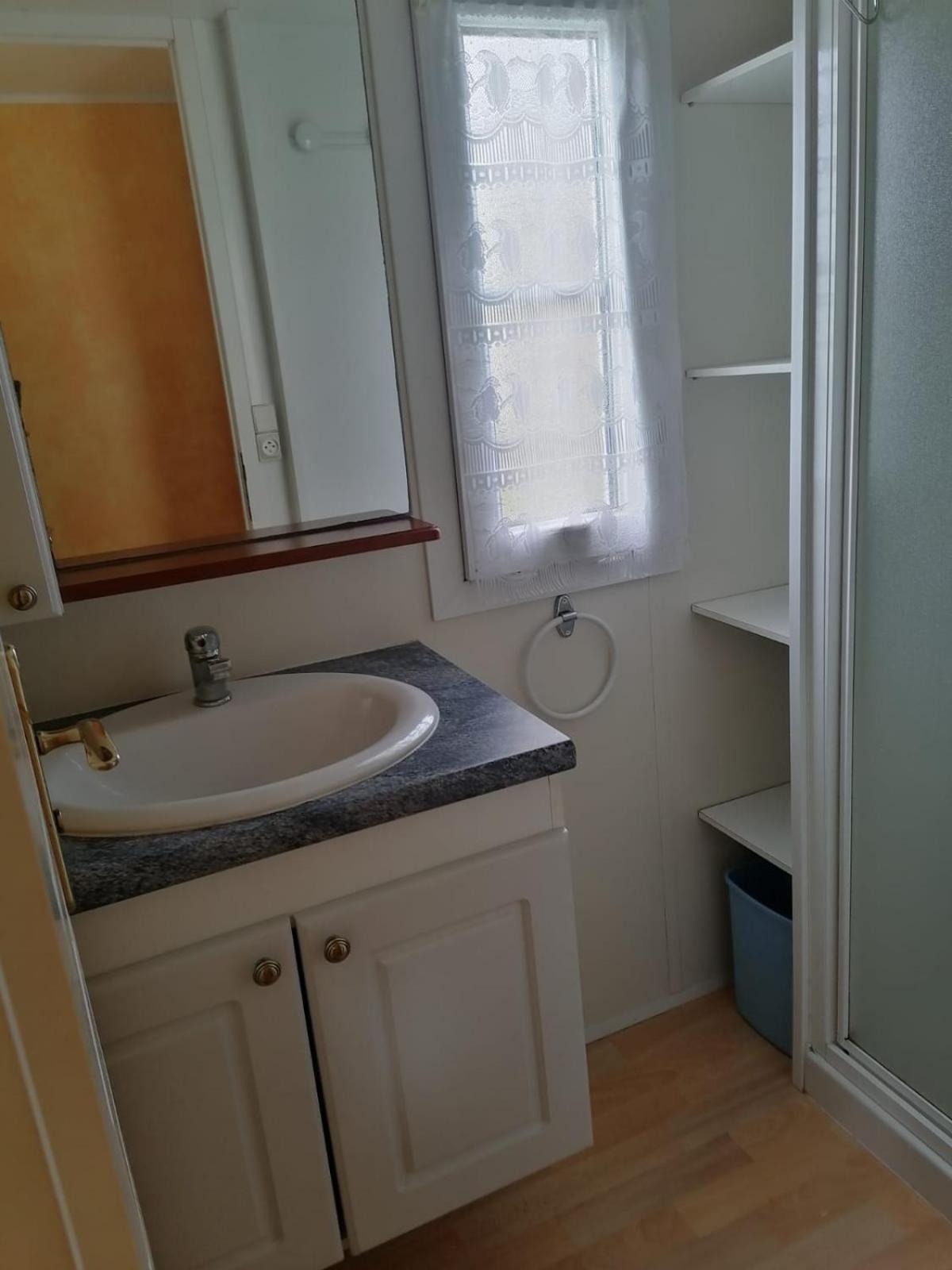 Mobil-Home Dans Camping Municipal Kermaria-Sulard Luaran gambar